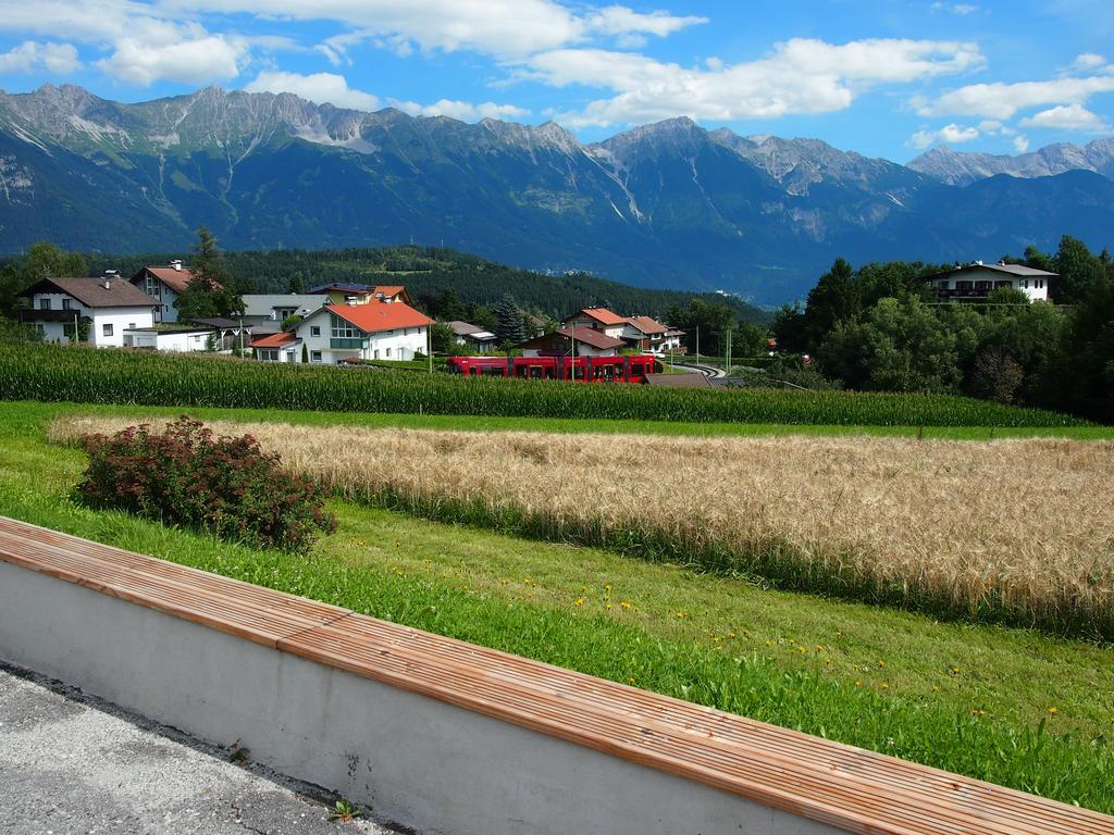 Hotel Sonnhof Mutters Eksteriør bilde