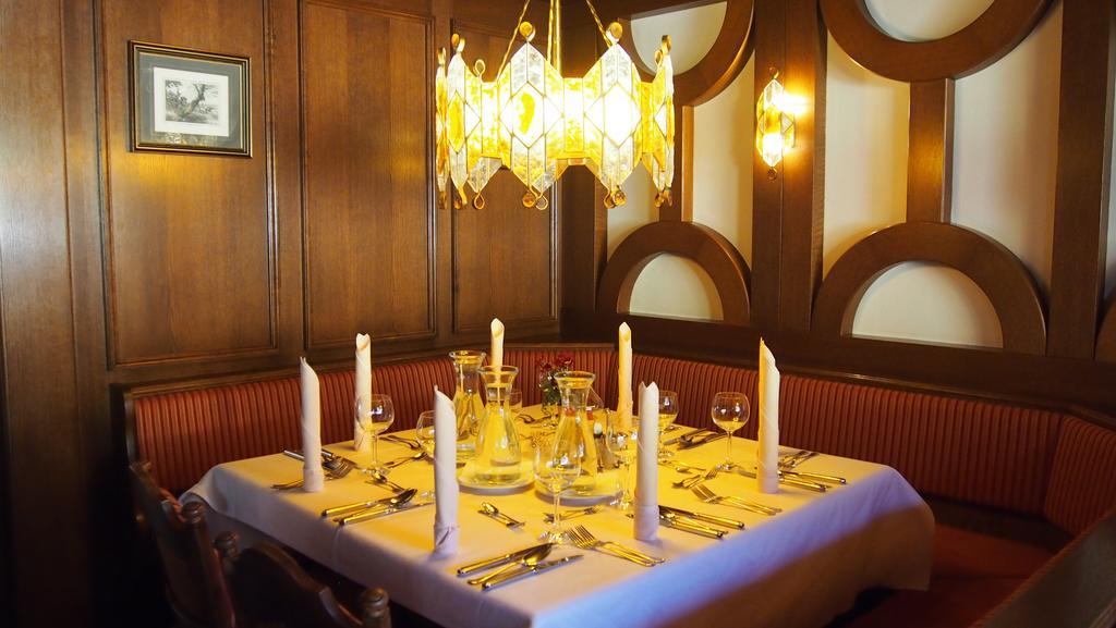 Hotel Sonnhof Mutters Eksteriør bilde