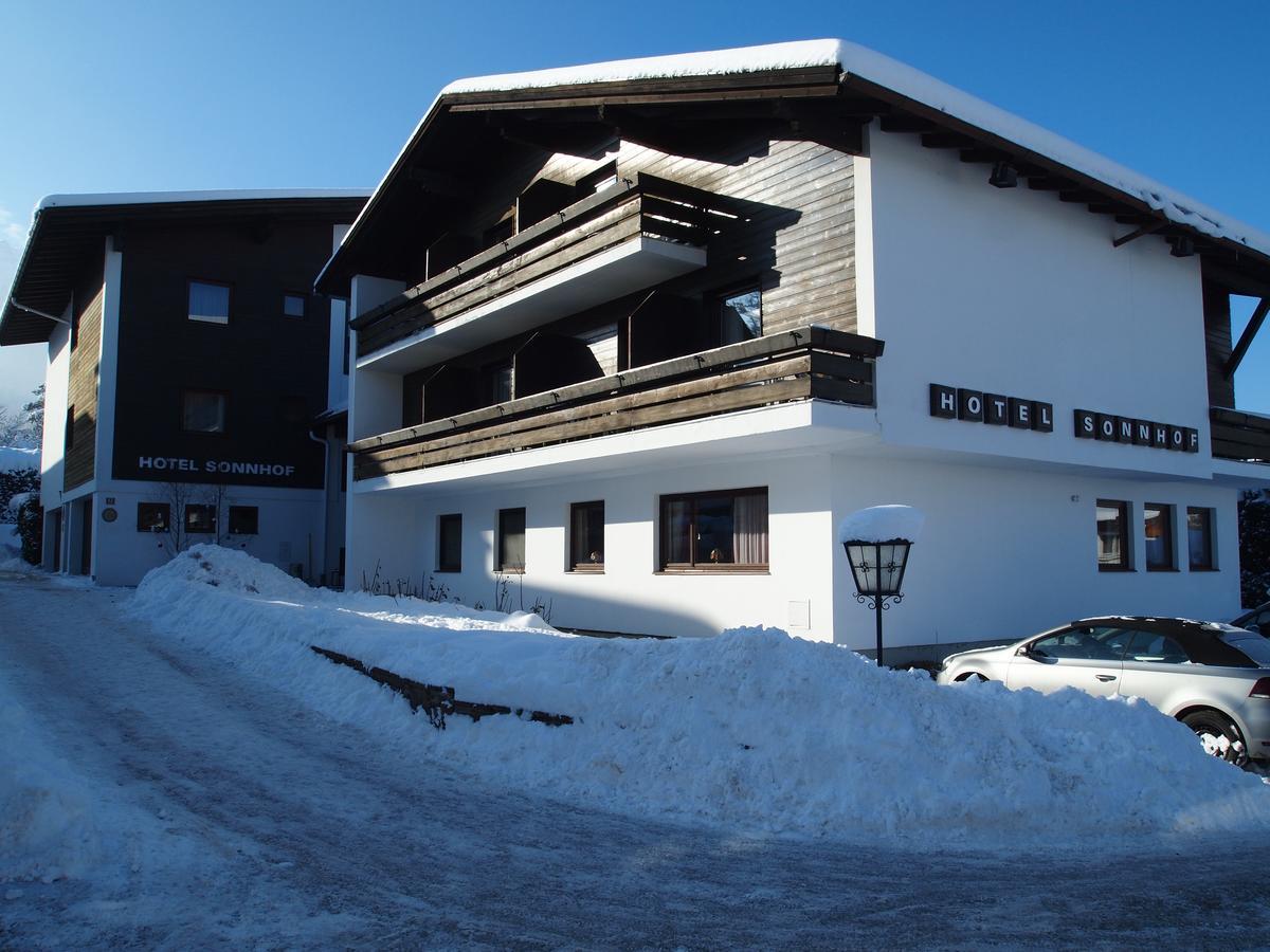 Hotel Sonnhof Mutters Eksteriør bilde